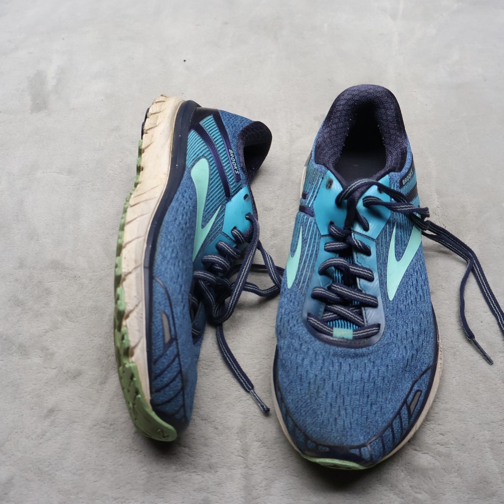 Brooks Womens 8.5B Athletic Shoes Blue Adrenaline GTS 18 Mesh Running‎ Training